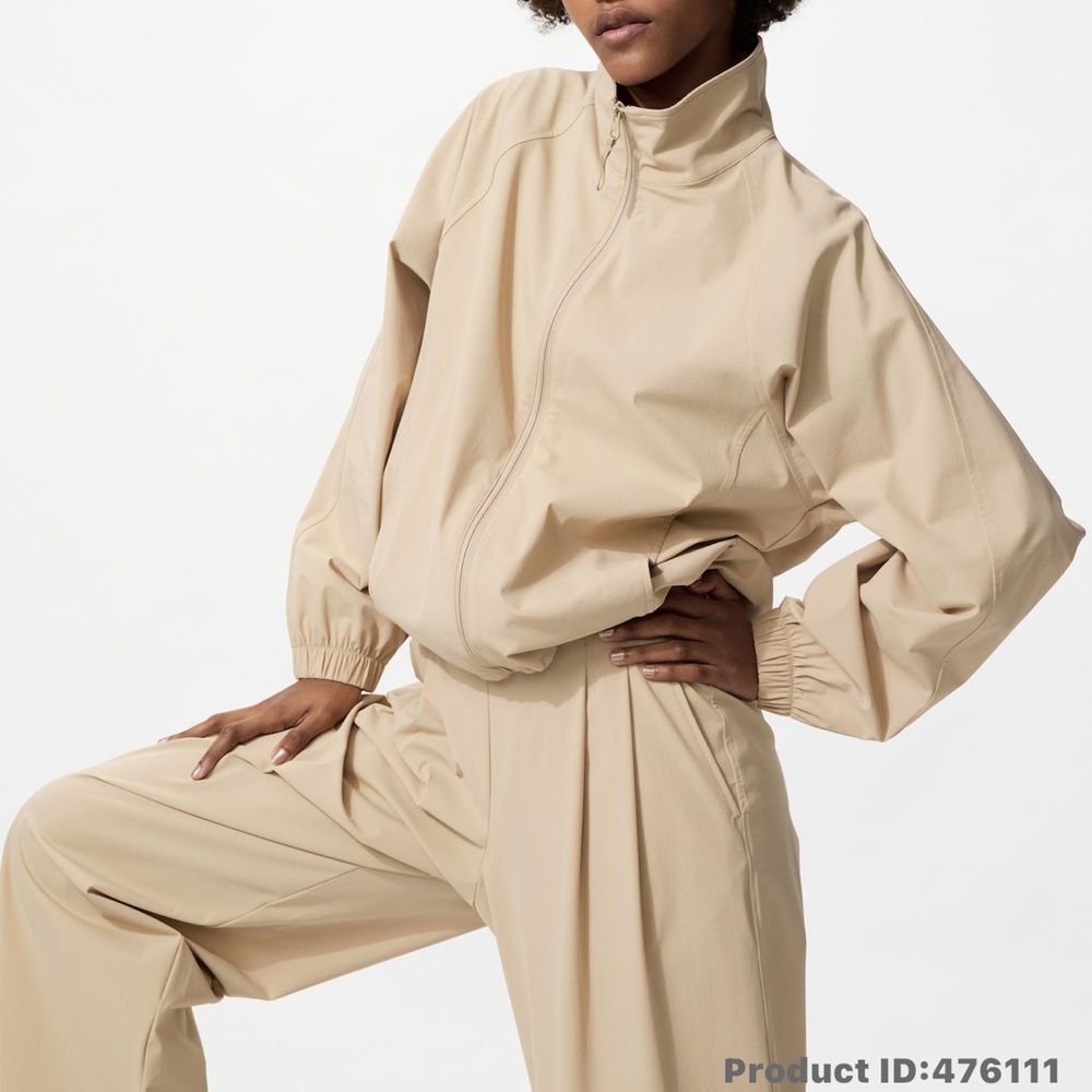 Uniqlo Ultra Stretch Active Beige Jacket